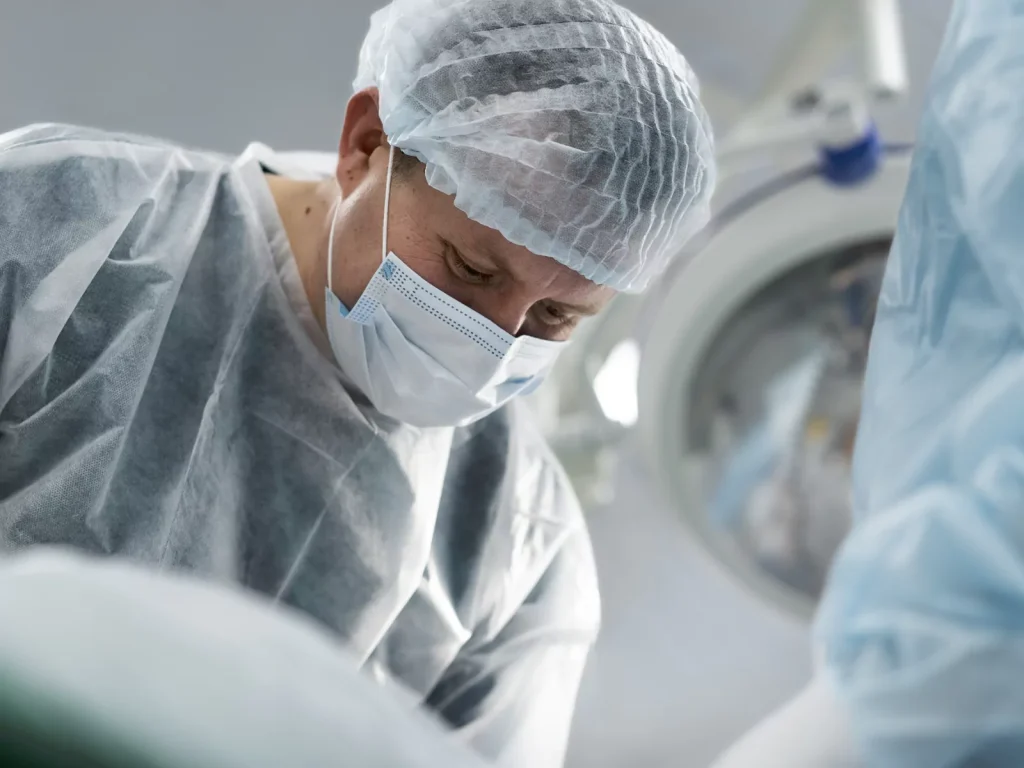 آندوسکوپی بینی برای درمان پولیپ