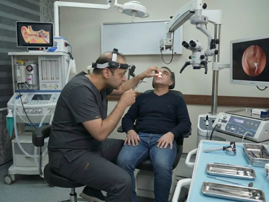 درمان مشکلات بینی با بهترین متخصص گوش، حلق و بینی